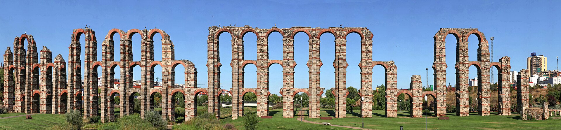 Pozostatky aquaductu v španielskej Méride. © Wikimedia.org
