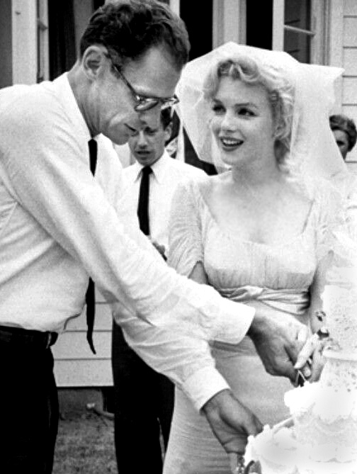 Her wedding to Arthur Miller, author of the famous *The Crucible*. © Wikimedia.org