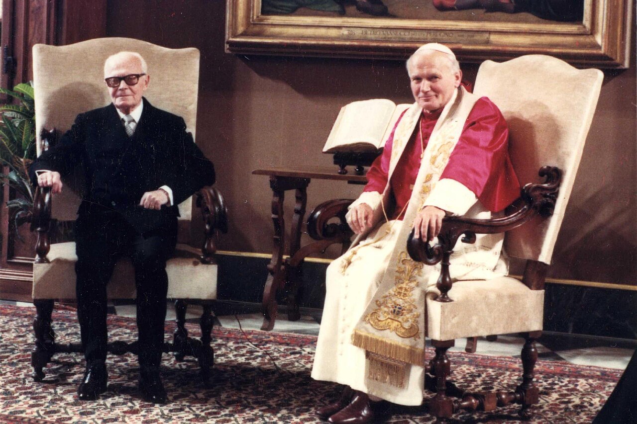 Karol Wojtyła witnessed the widespread use of the death penalty during his youth in the Nazi-occupied part of Poland. © Wikimedia.org