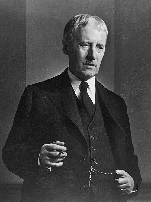 Henry Stimson bol ministrom vojny už v rokoch 1911 - 13 a v rokoch 1929 - 33 ministrom zahraničných vecí. © Wikimedia.org