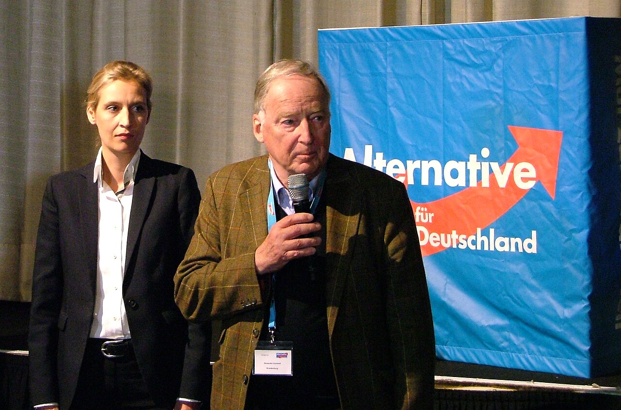 Alice Weidel and Alexander Gauland, the faces of the far-right populist AfD party, attend a party rally in Cologne, April 23, 2017. © Wikimedia.org/CC BY-SA 3.0 de