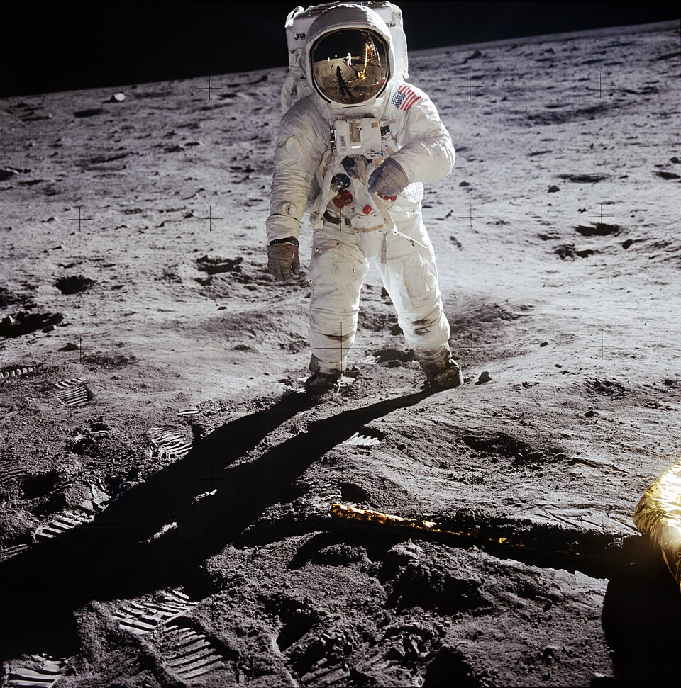 The moon landing completely overshadowed the war. © Wikimedia.org