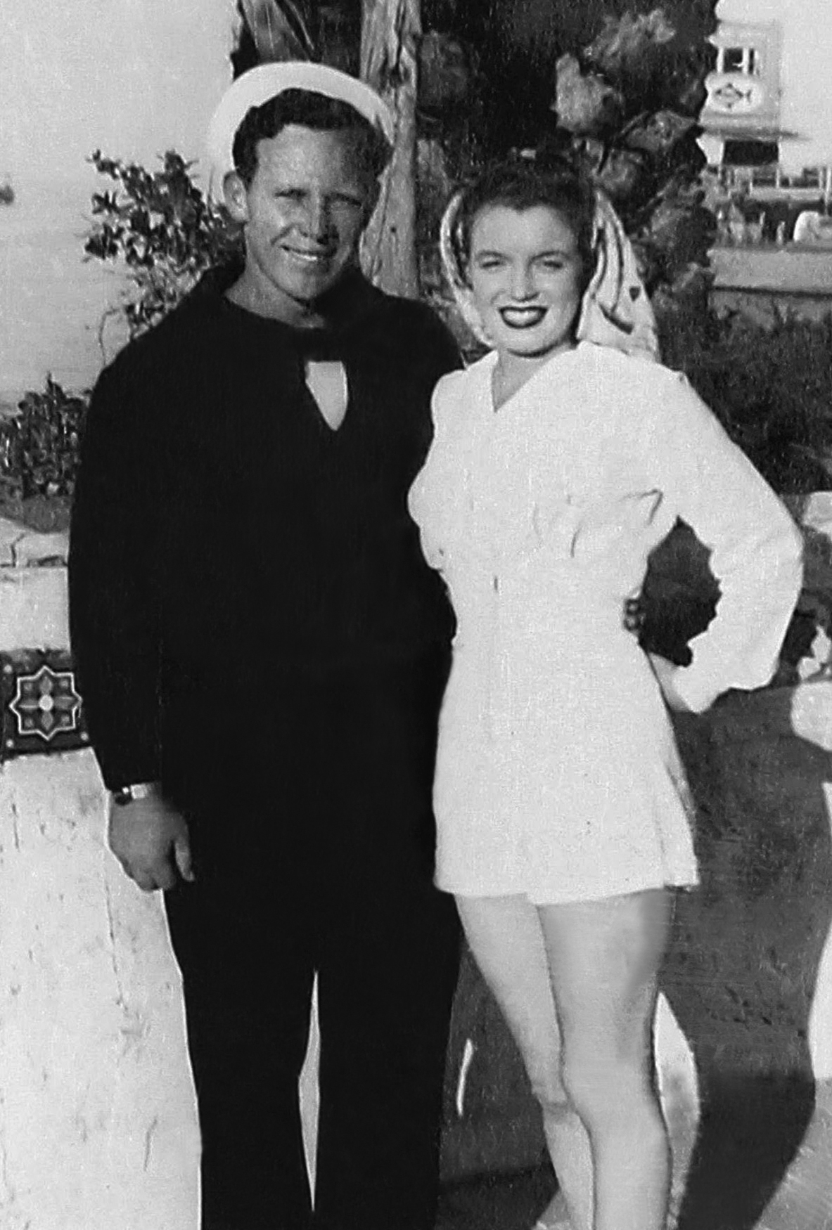 With her first husband. © Wikimedia.org