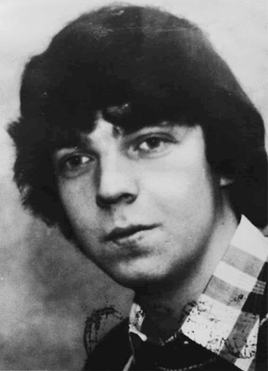 Terorista zomrel len mesiac po svojich 21. narodeninách.  © Wikimedia.org